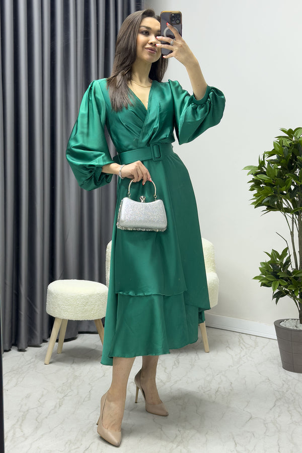 Emerald Green Belted Satin Plus Size Evening Dress