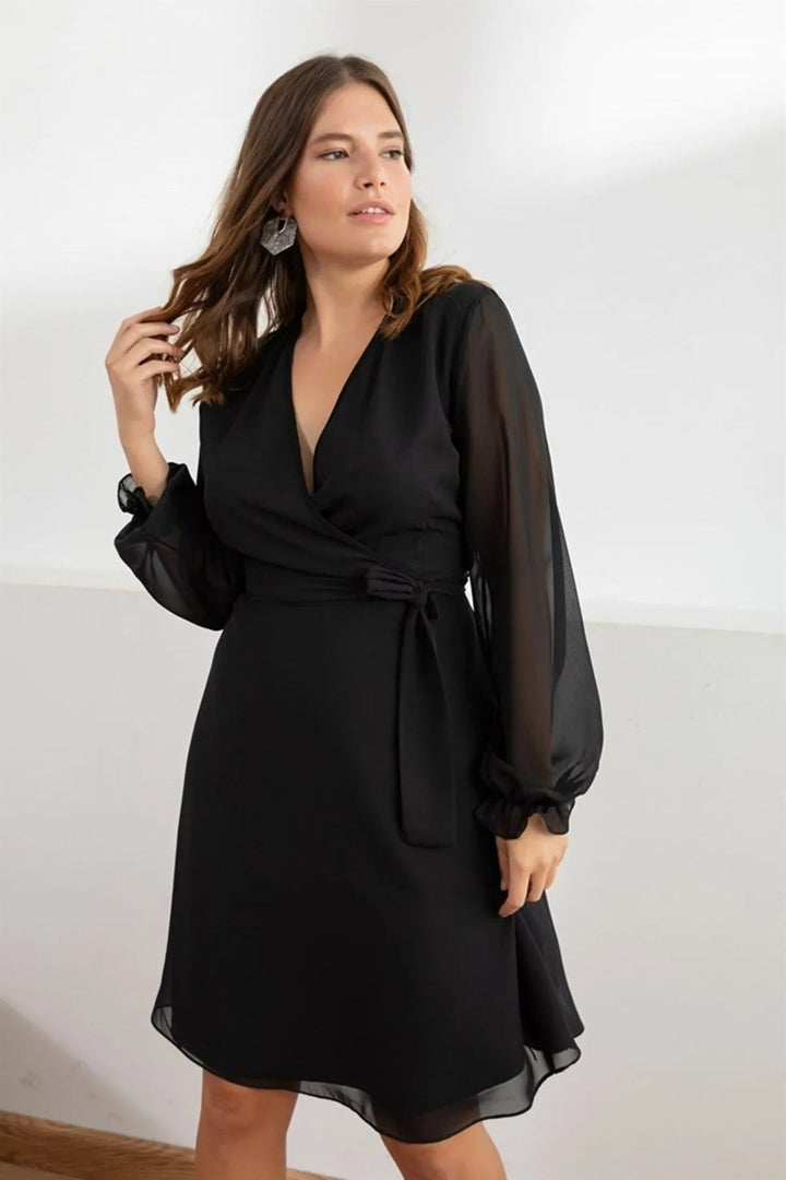 Siyah Kruvaze Yaka Astarlı Şifon Elbise - Elbise Delisi